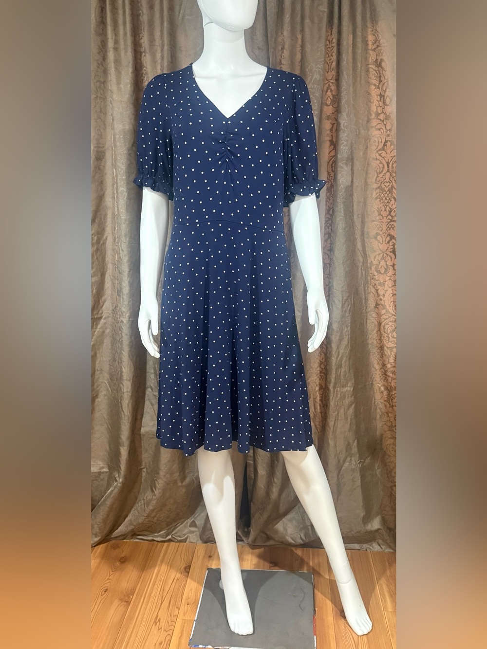 Boden Navy Polka Dot V‑Neck Midi Dress